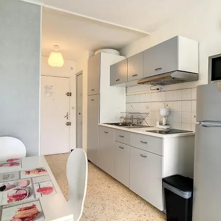 Apartman 2 Pieces Renove Proche Avec Loggia Vitree, Tv, Local Velos Et Parking - Fr-1-715-66 Mauguio