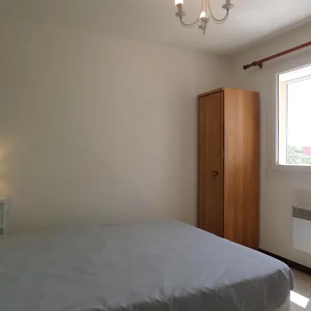 Apartman 2 Pieces Renove Proche Avec Loggia Vitree, Tv, Local Velos Et Parking - Fr-1-715-66 Mauguio