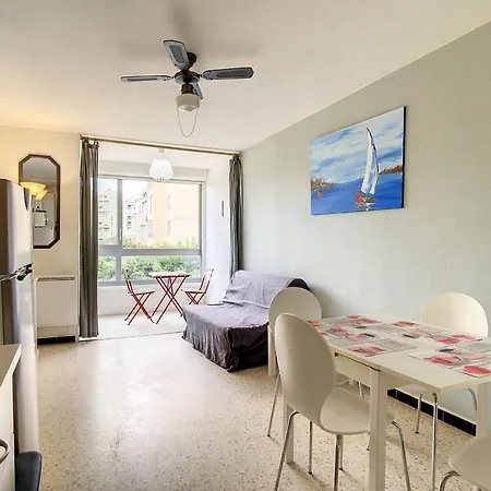 2 Pieces Renove Proche Avec Loggia Vitree, Tv, Local Velos Et Parking - Fr-1-715-66 Apartamento